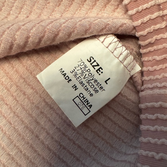 4 super soft ribbed mid-sleeve t-shirts - Picture 6 of 7